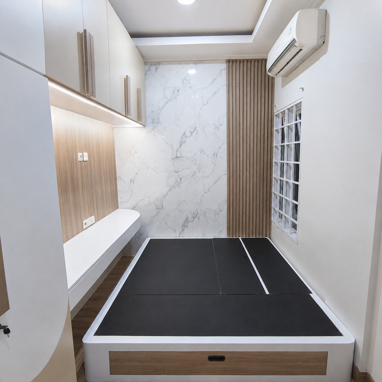 Bedroom Set Dengan Dipan Tatami1