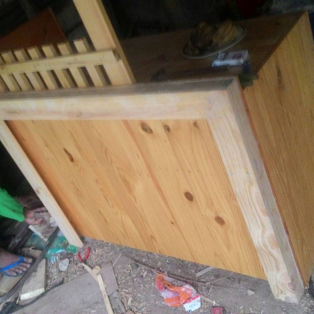 Booth Jualan Jati belanda Mr. Y