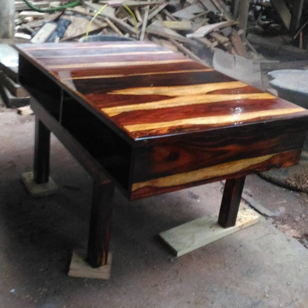 Coffee Table Kayu Sonokeling Mrs. P