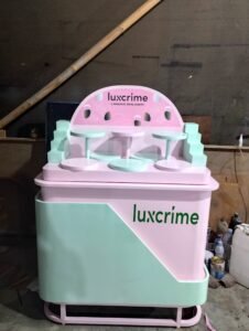 Display Kosmetik Luxcrime