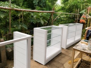 Etalase Bahan Multiplek HPL Toko KC