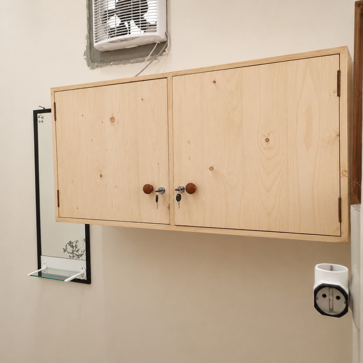 Kabinet Gantung Mrs. AC