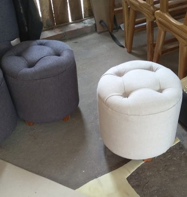 Kursi Meja Rias Minimalis Mr. J