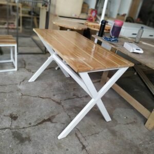 Meja Cafe Kayu