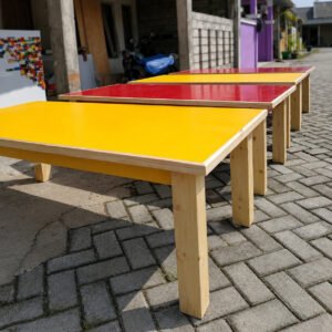 Meja Lesehan Jati Belanda