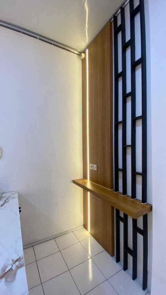 Wall Panel Toko Baju Wonogiri
