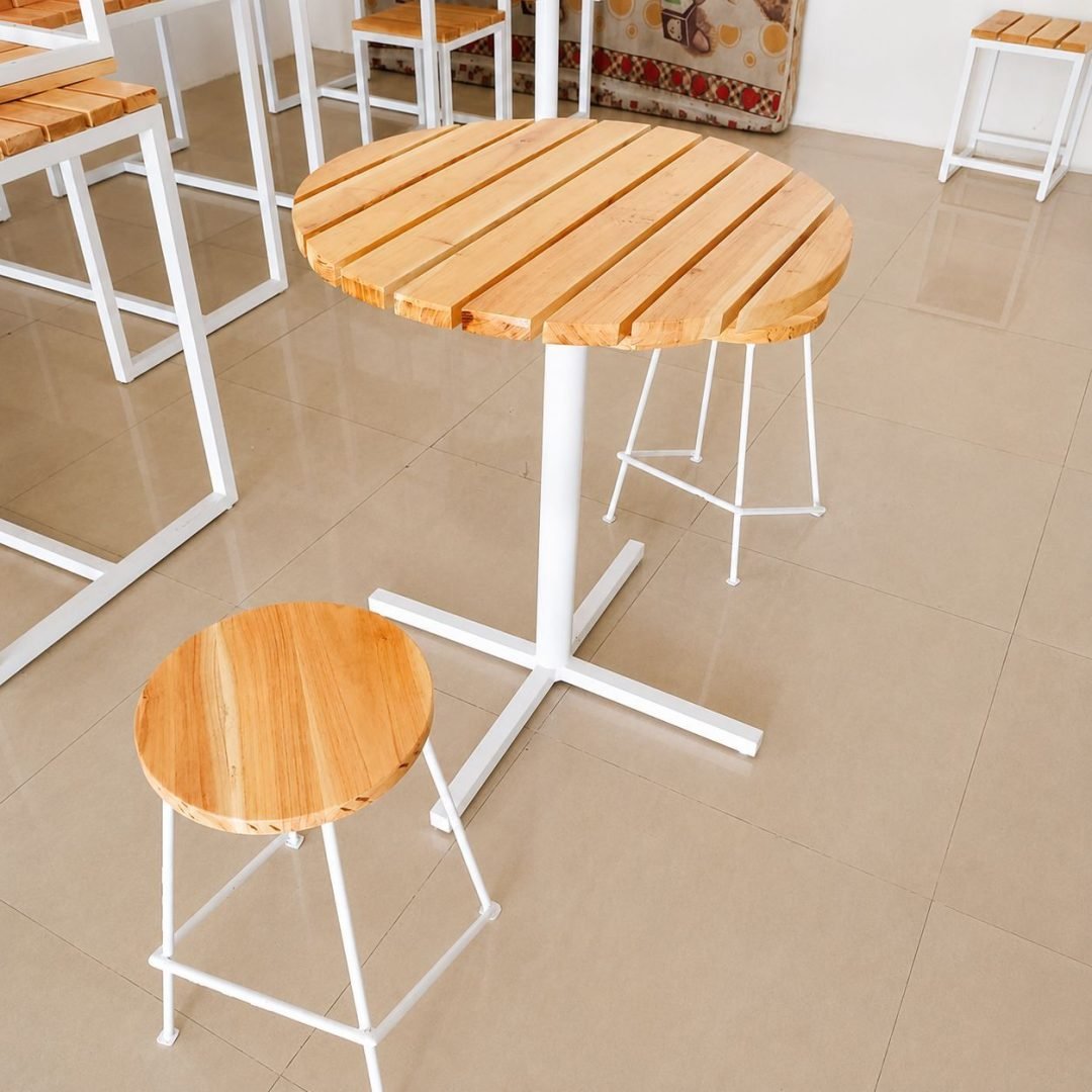 Kursi Meja Jati Belanda Paw Paw Cafe