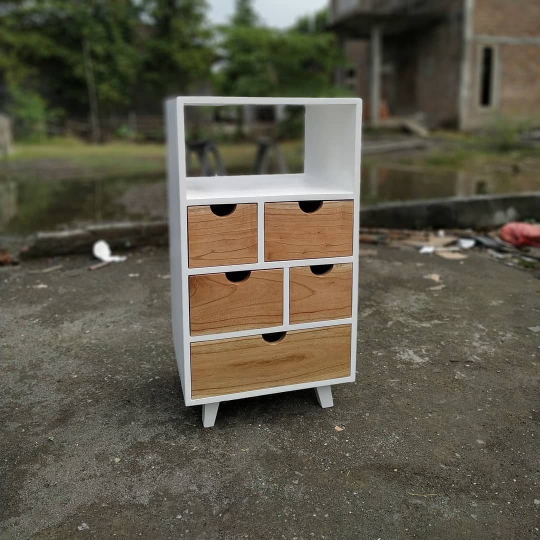Kabinet Laci Atau Storage HPL
