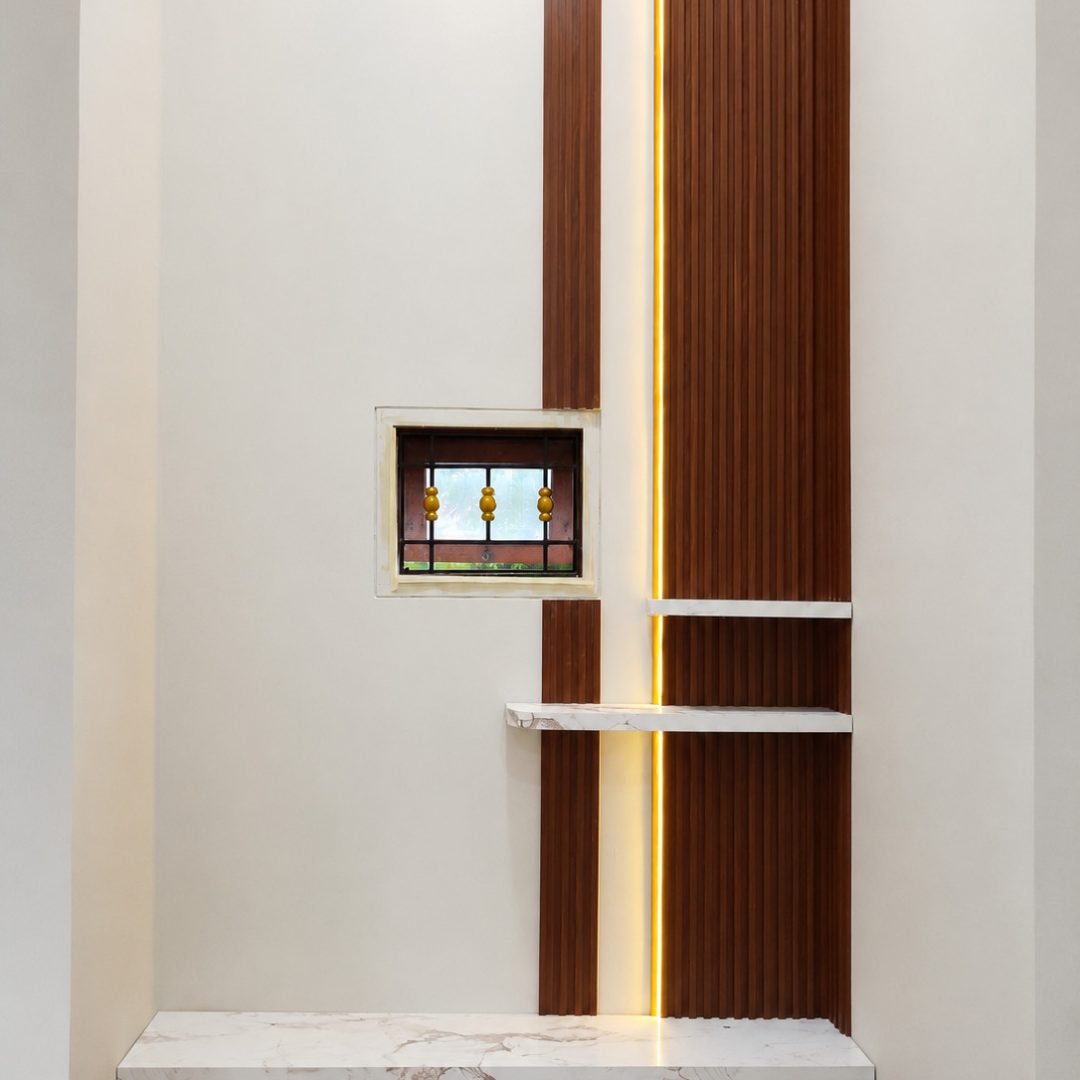 Kabinet Layang Modern Mewah HPL Mr. R