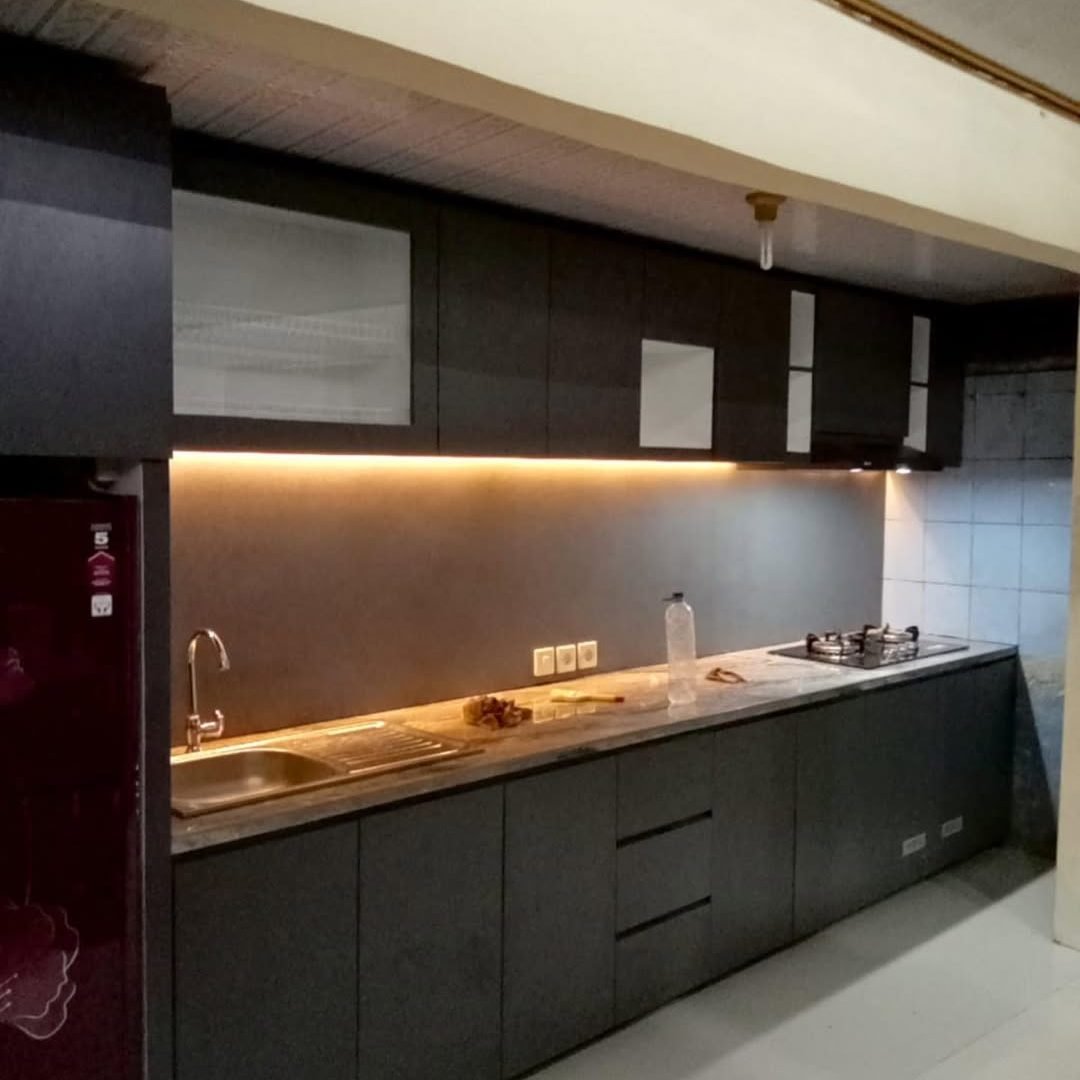 Kitchen Set HPL Hitam matte