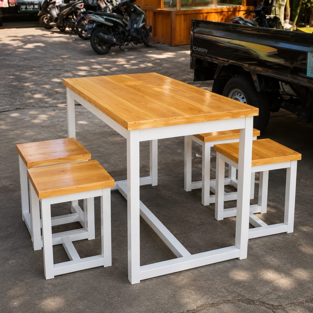 Paket Meja Kursi Cafe Mr. GG