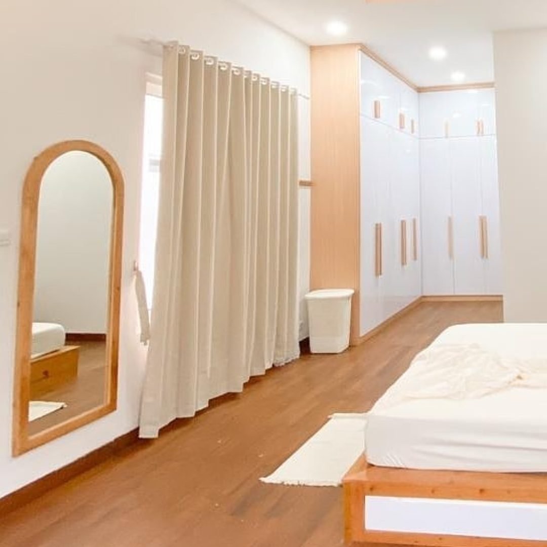 Set Interior Kamar