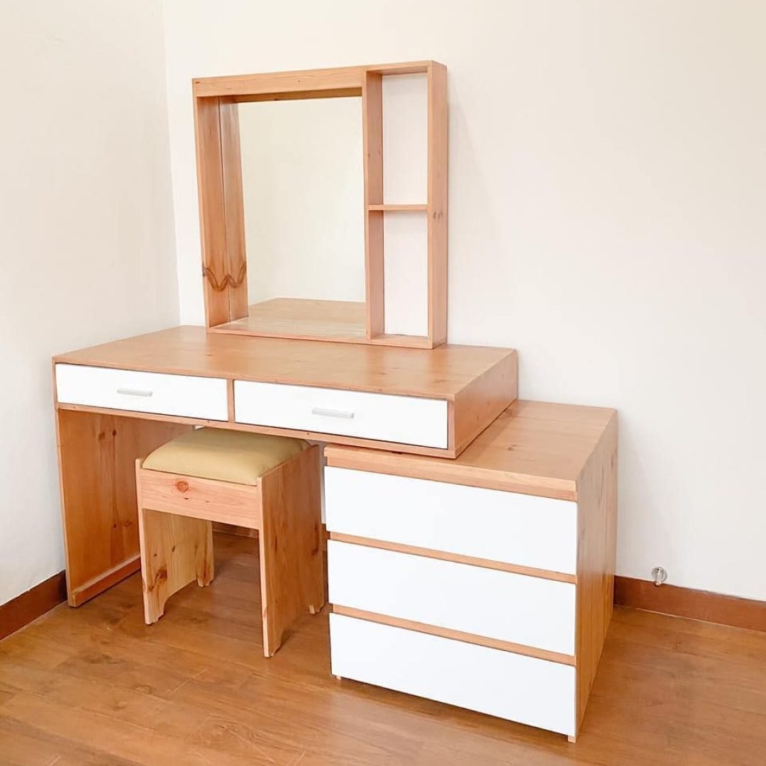 Set Interior Kamar