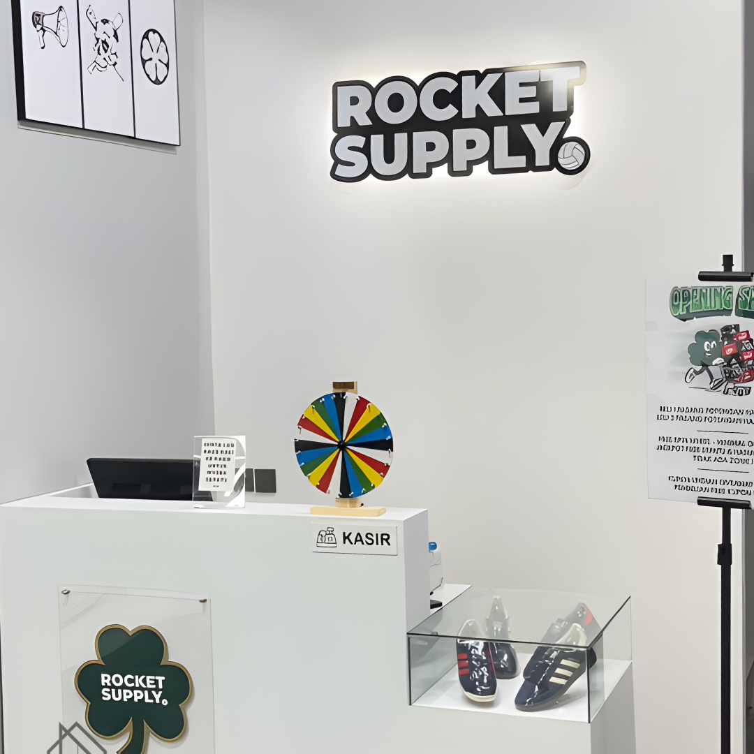 Toko Sepatu Rocket Supply