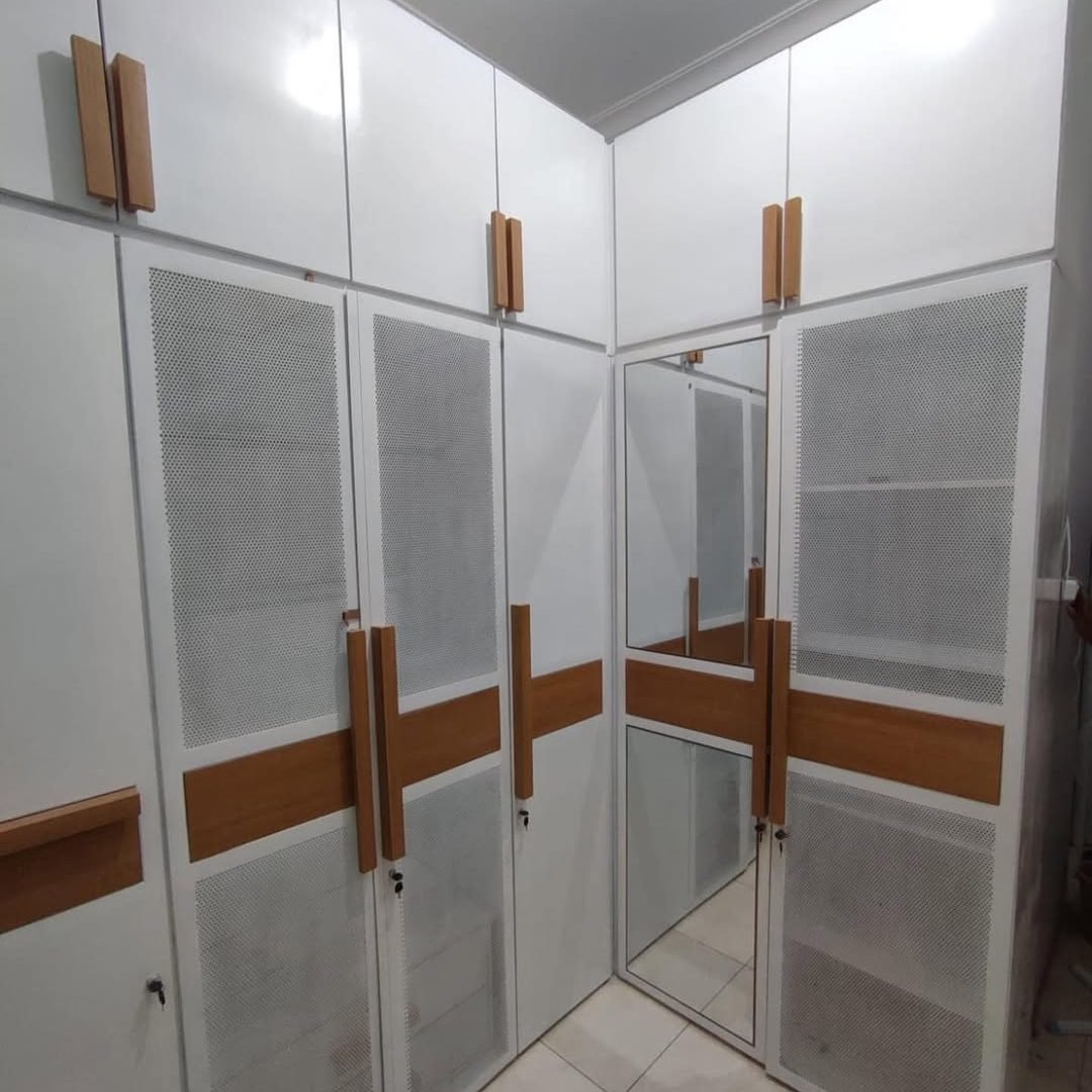 Wardrobe 2